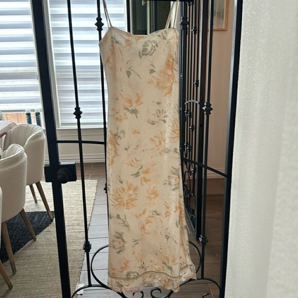 NWOT Zara sequin dress - Picture 4 of 5